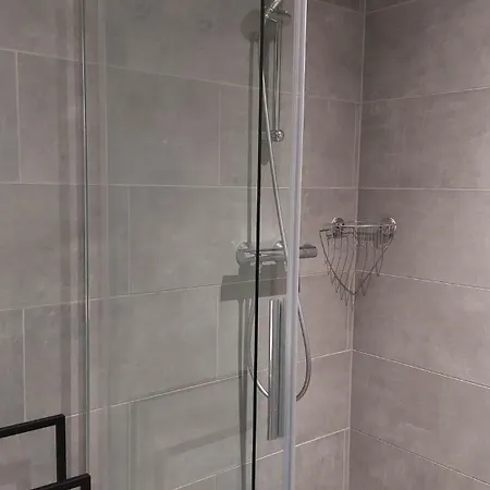 Sous Le Charme - Rural Grande Capacite *