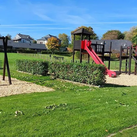 Sous Le Charme - Rural Grande Capacite Ferienhaus Herbeumont